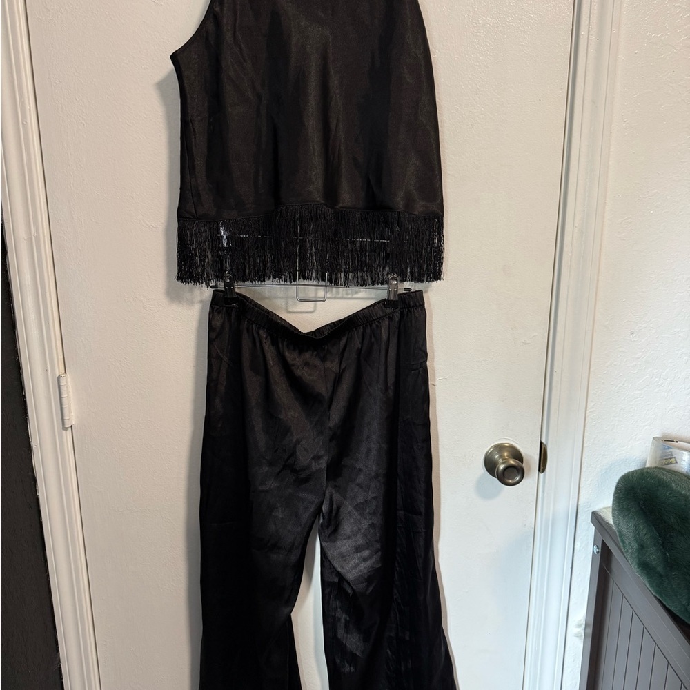 Elegant Black Women's Two Piece Loungewear set